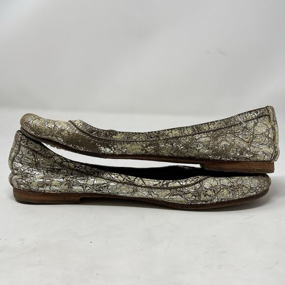 Frye Carson Cream Metallic Silver Natural Crackle Ballet Flats Size 8 - Picture 11 of 11